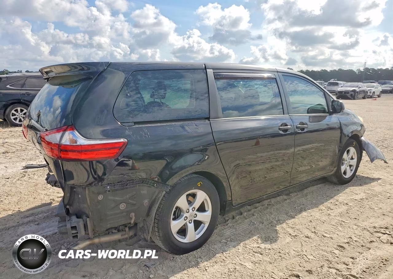 2015 Toyota Sienna L 7-Passenger VIN:5TDZK3DCXFS528058 - 3
