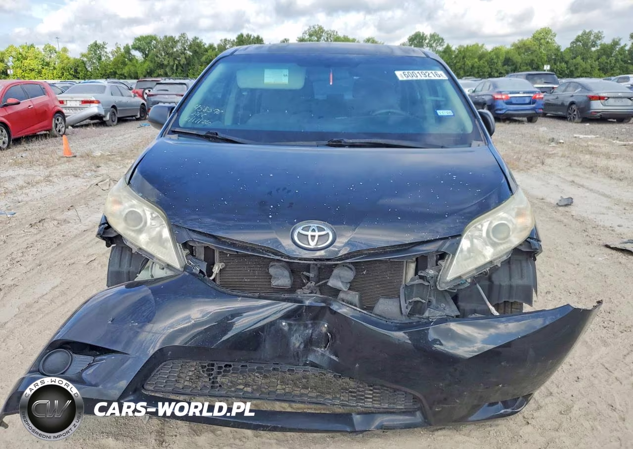 2015 Toyota Sienna L 7-Passenger VIN:5TDZK3DCXFS528058 - 5