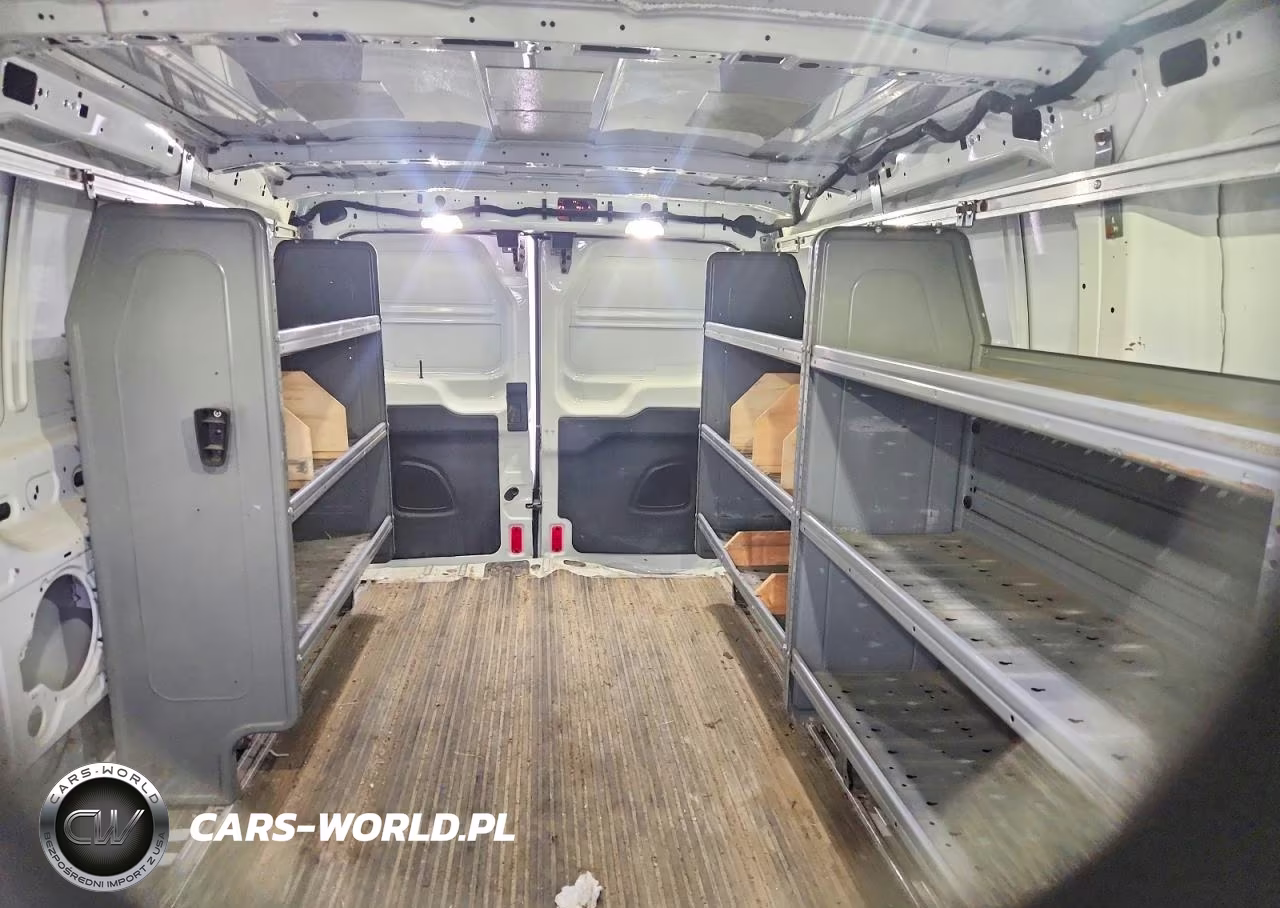 2018 Ford Transit T-250 VIN:1FTYR2YG5JKA15606 - 10