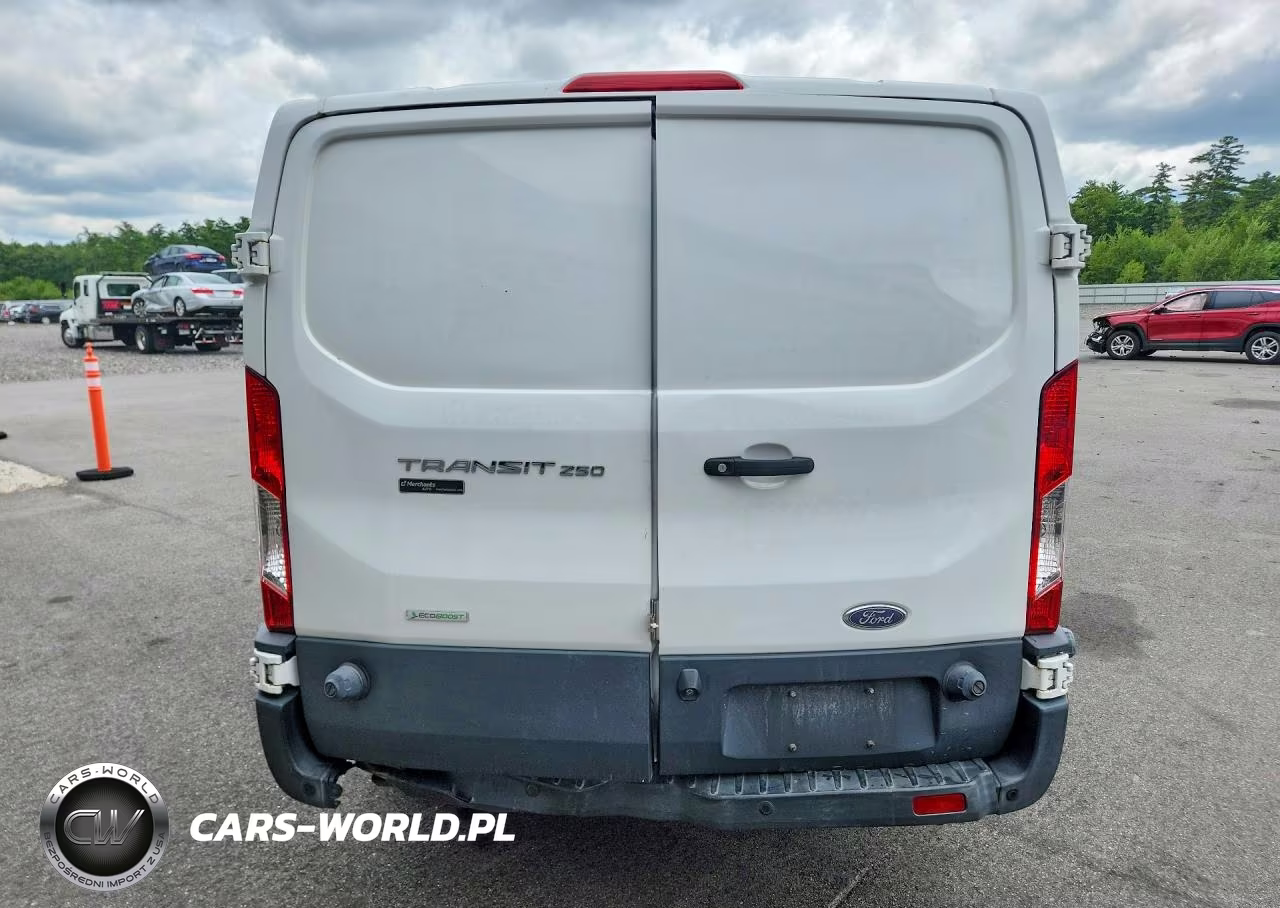 2018 Ford Transit T-250 VIN:1FTYR2YG5JKA15606 - 6