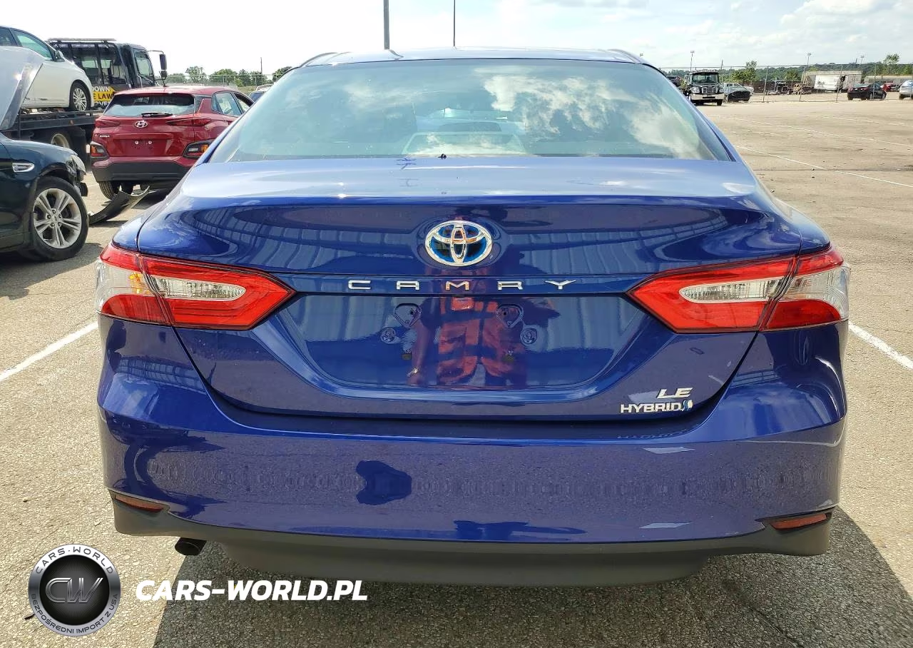2018 Toyota Camry Le VIN:4T1B31HK8JU508184 - 6