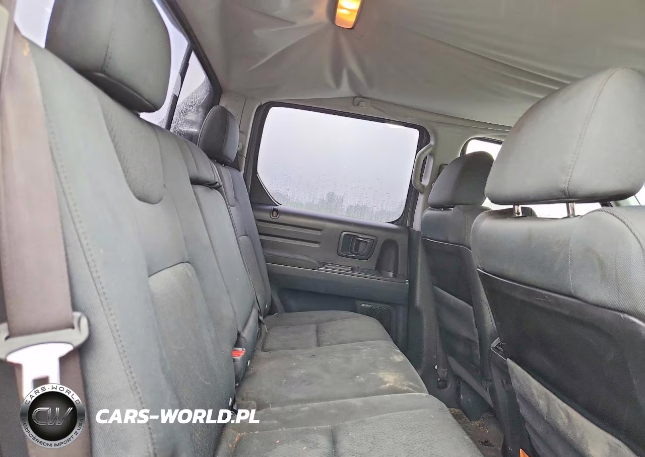 2010 Honda Ridgeline Rt VIN:5FPYK1F24AB001996 - 10