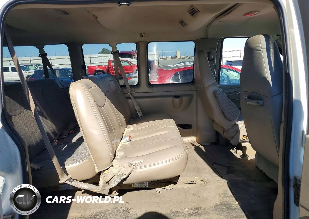 2003 Chevrolet Express G3500 VIN:1GAHG39U031214497 - 11