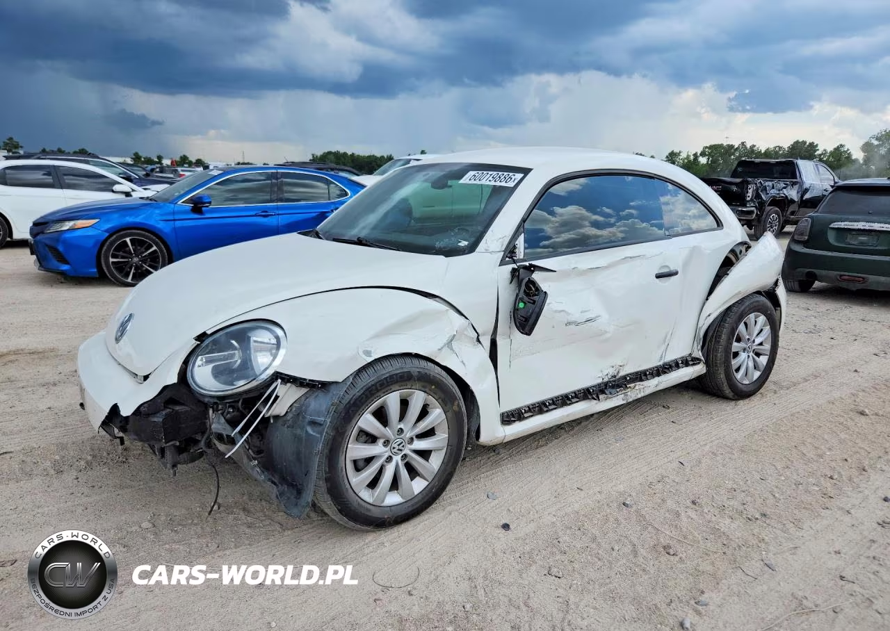 2013 Volkswagen Beetle – zdjęcie 1 z 12