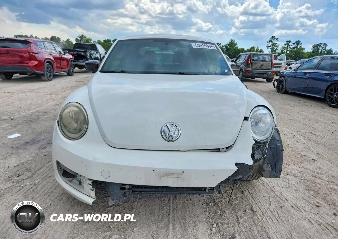 2013 Volkswagen Beetle VIN:3VWFP7AT4DM654796 - 5