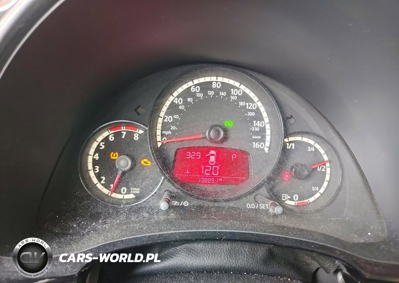 2013 Volkswagen Beetle VIN:3VWFP7AT4DM654796 - 9