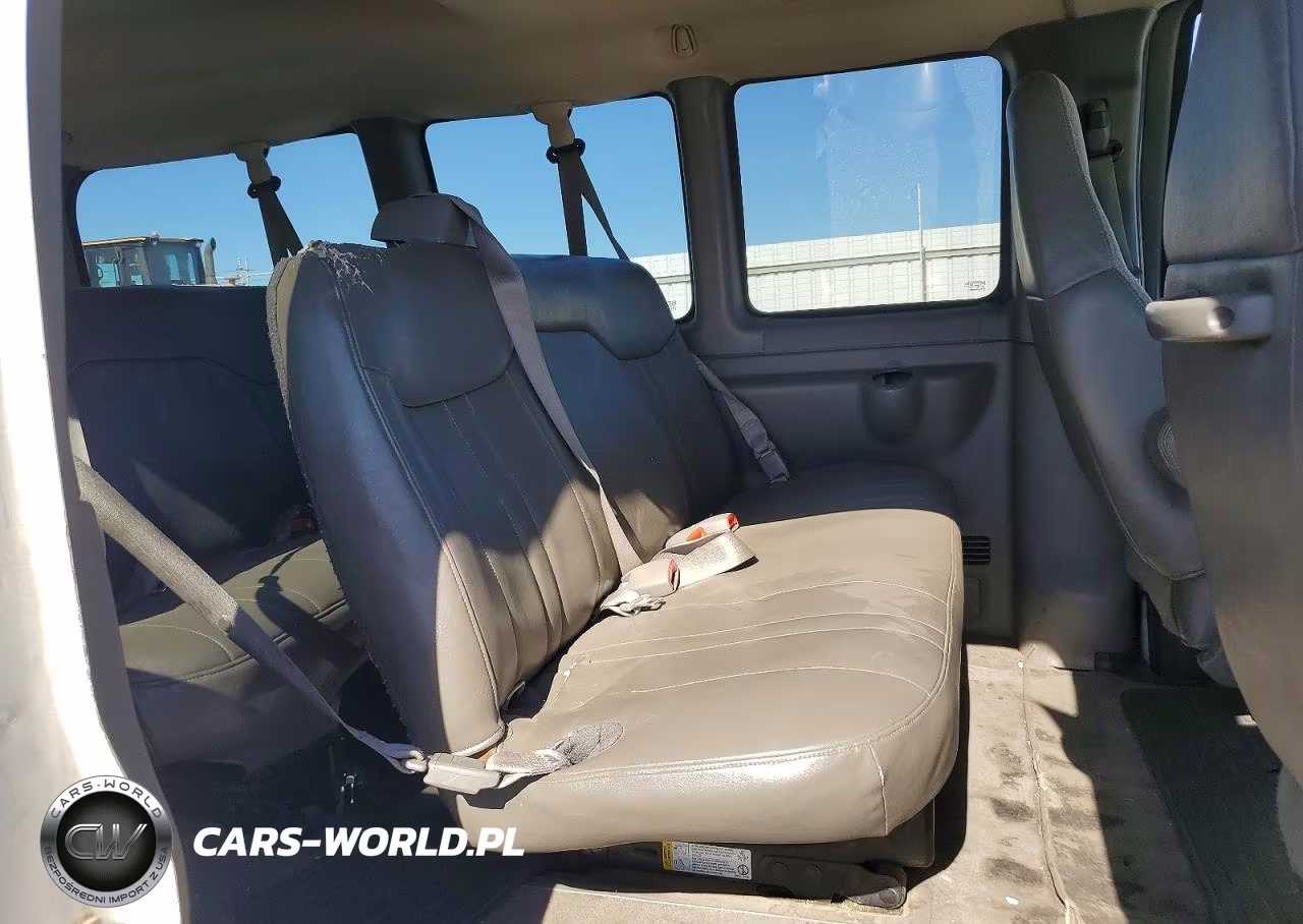 2006 Chevrolet Express G3500 VIN:1GAHG35U261198233 - 11
