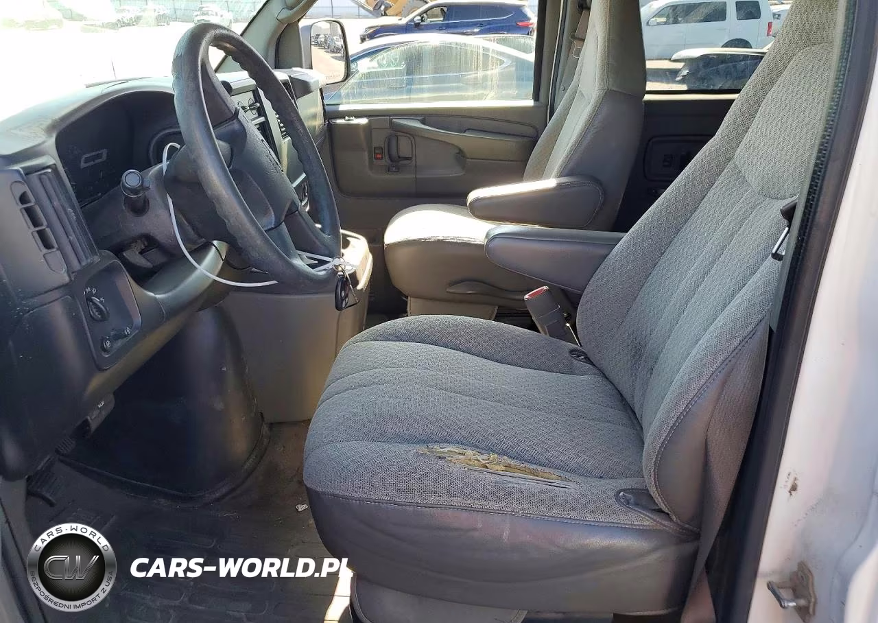 2006 Chevrolet Express G3500 VIN:1GAHG35U261198233 - 7