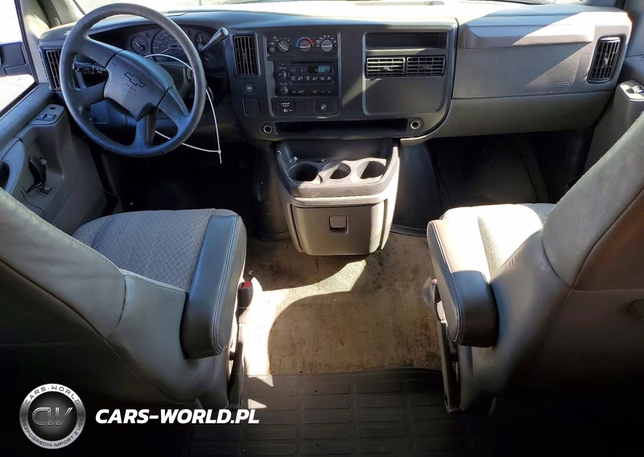 2006 Chevrolet Express G3500 VIN:1GAHG35U261198233 - 8