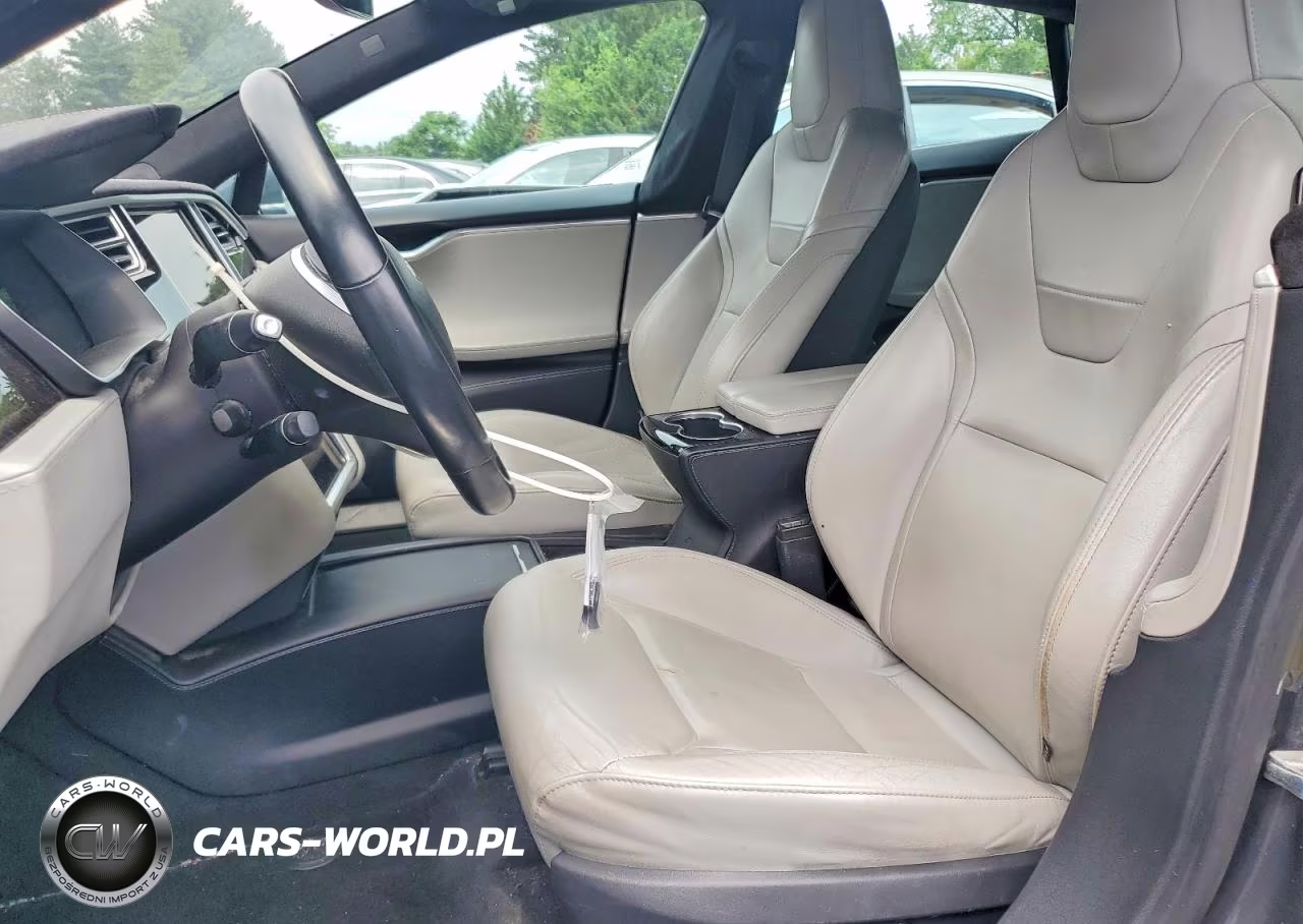 2016 Tesla Model S VIN:5YJSA1E26GF142161 - 7