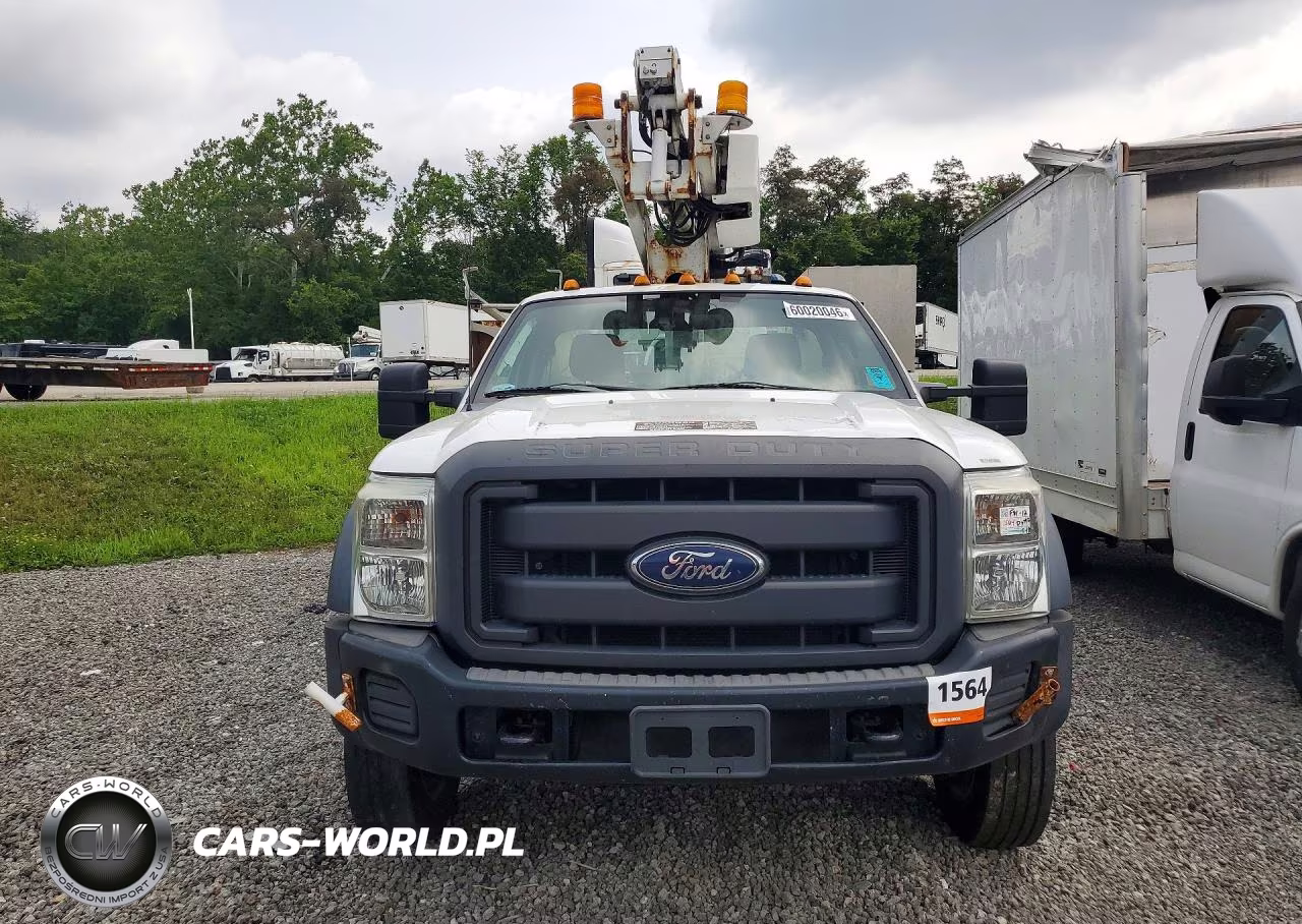 2012 Ford F450 Super Duty Bucket Truck VIN:1FDUF4HY6CEC63792 - 5