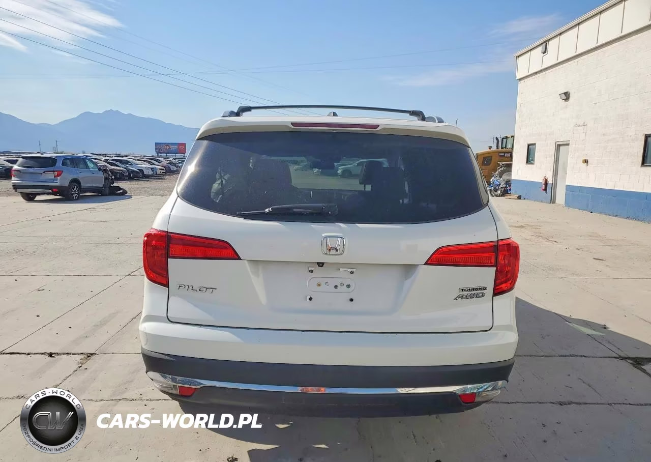 2016 Honda Pilot Touring VIN:5FNYF6H99GB077291 - 6