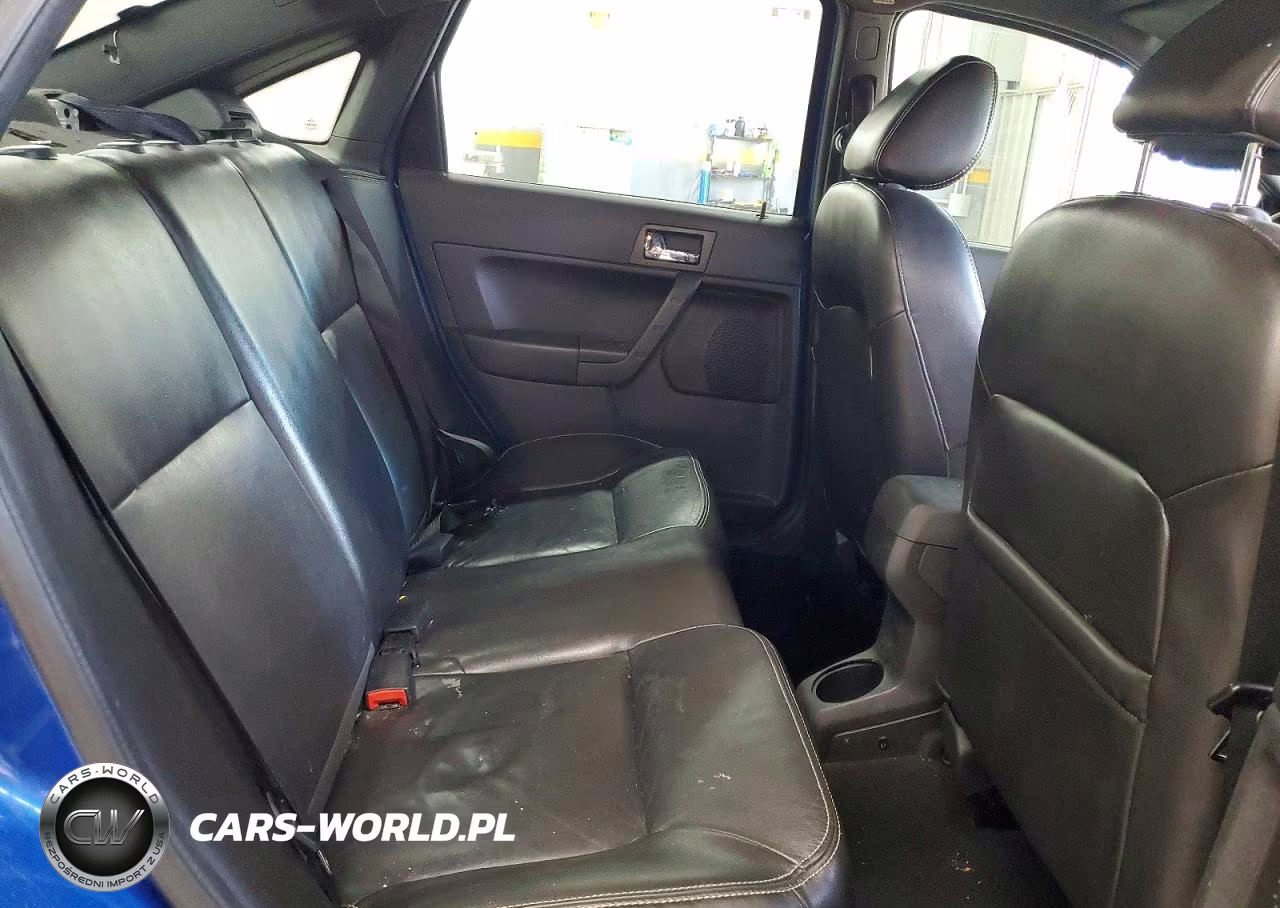 2010 Ford Focus Ses VIN:1FAHP3GN8AW115628 - 10