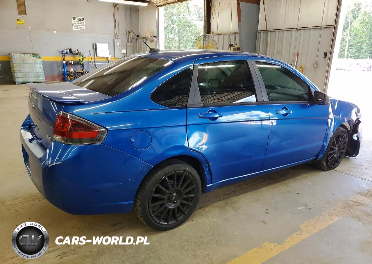 2010 Ford Focus Ses VIN:1FAHP3GN8AW115628 - 3