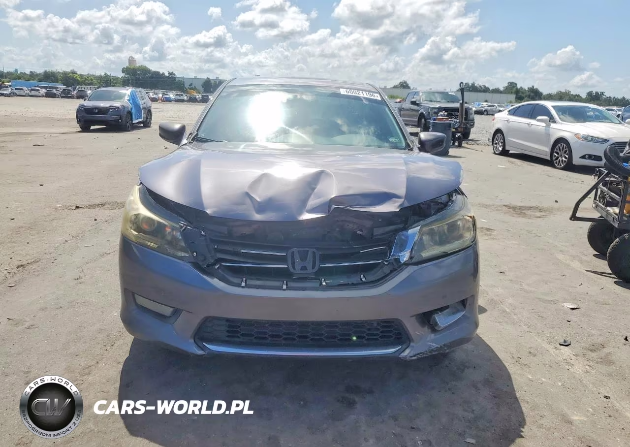 2014 Honda Accord Sport VIN:1HGCR2F57EA183031 - 5