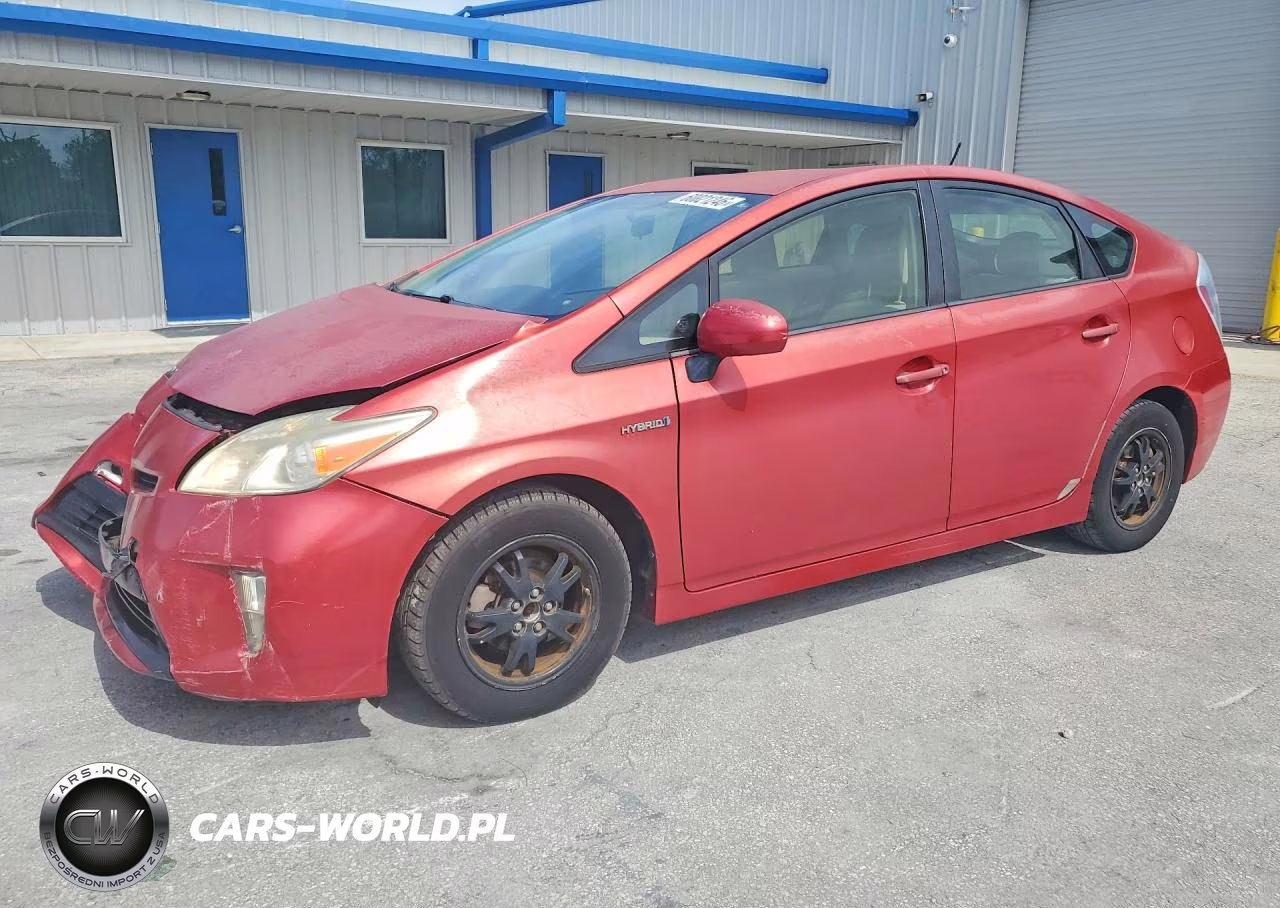 2013 Toyota Prius Two – zdjęcie 1 z 12