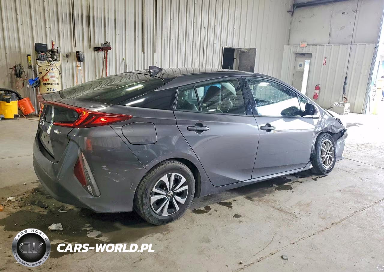 2017 Toyota Prius Prime Premium VIN:JTDKARFP8H3037628 - 3