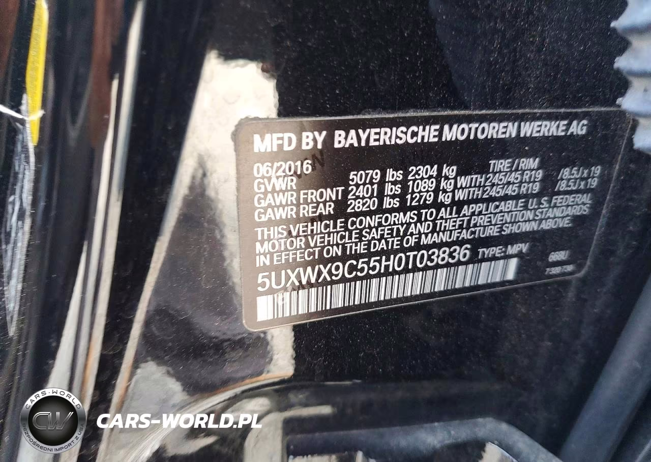 2017 BMW X3 xDrive28I VIN:5UXWX9C55H0T03836 - 14