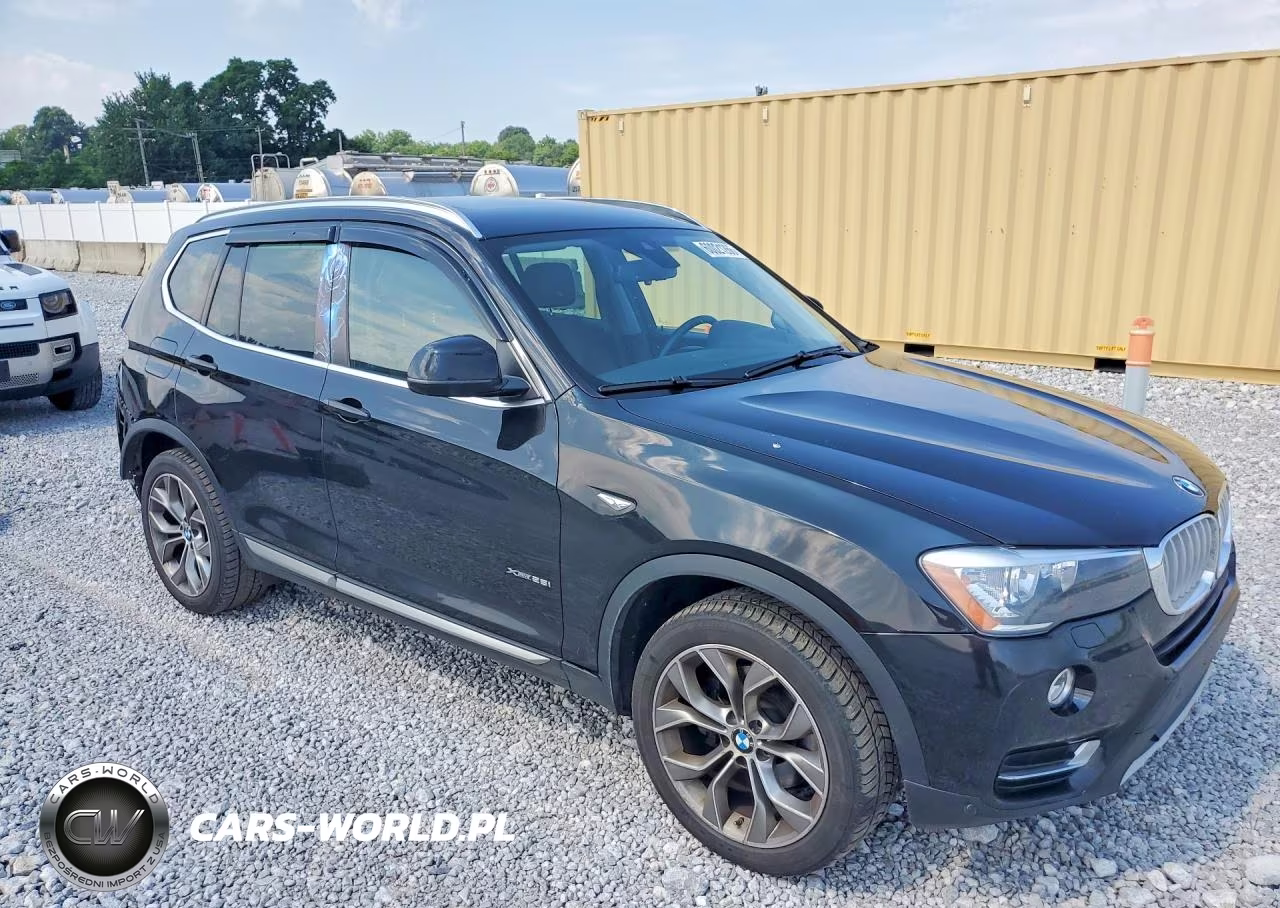 2017 BMW X3 xDrive28I VIN:5UXWX9C55H0T03836 - 4