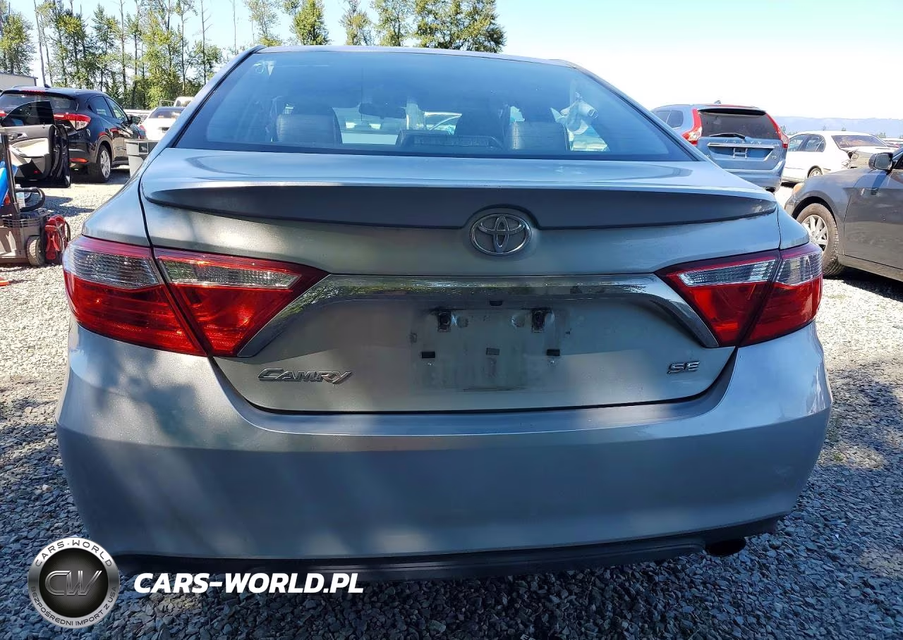 2017 Toyota Camry Se VIN:4T1BF1FK4HU647460 - 6