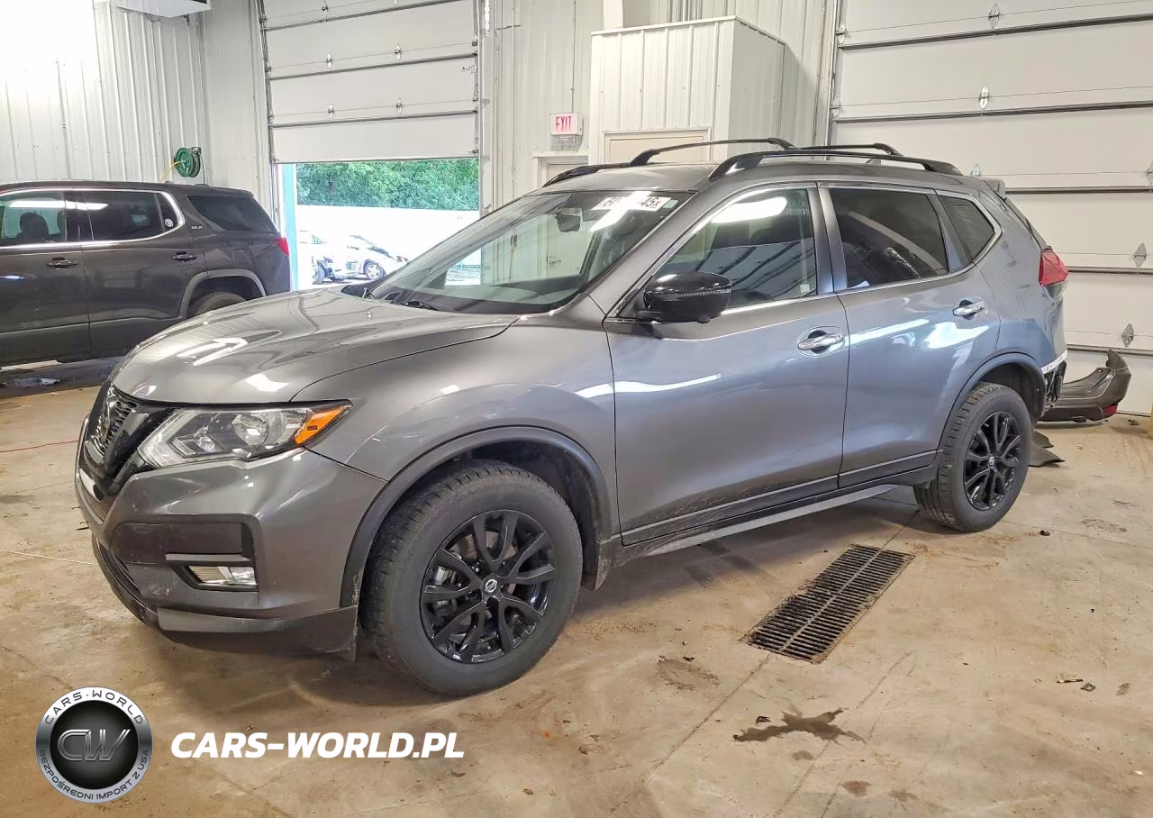 2018 Nissan Rogue Sv