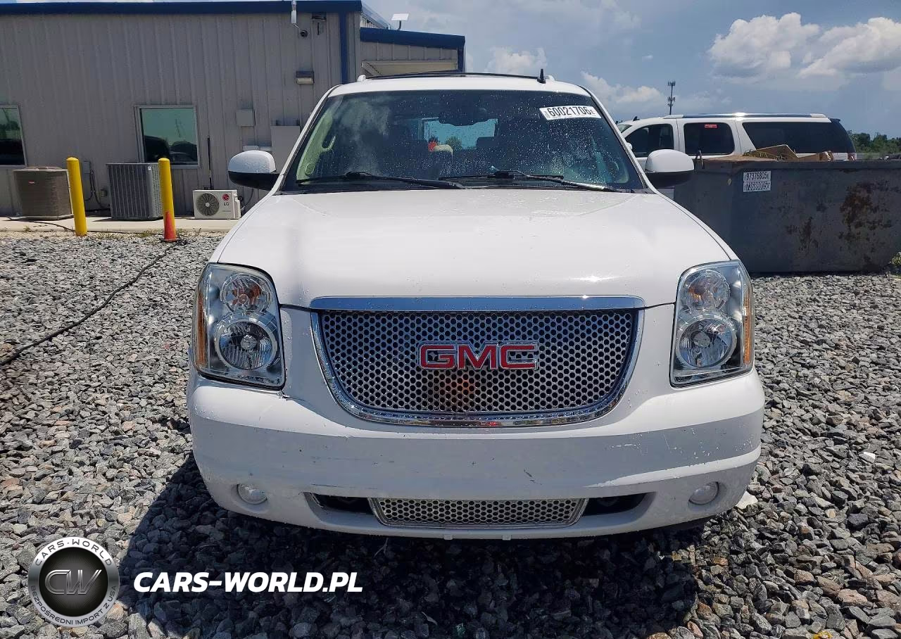 2013 GMC Yukon Denali VIN:1GKS2EEF8DR326034 - 5