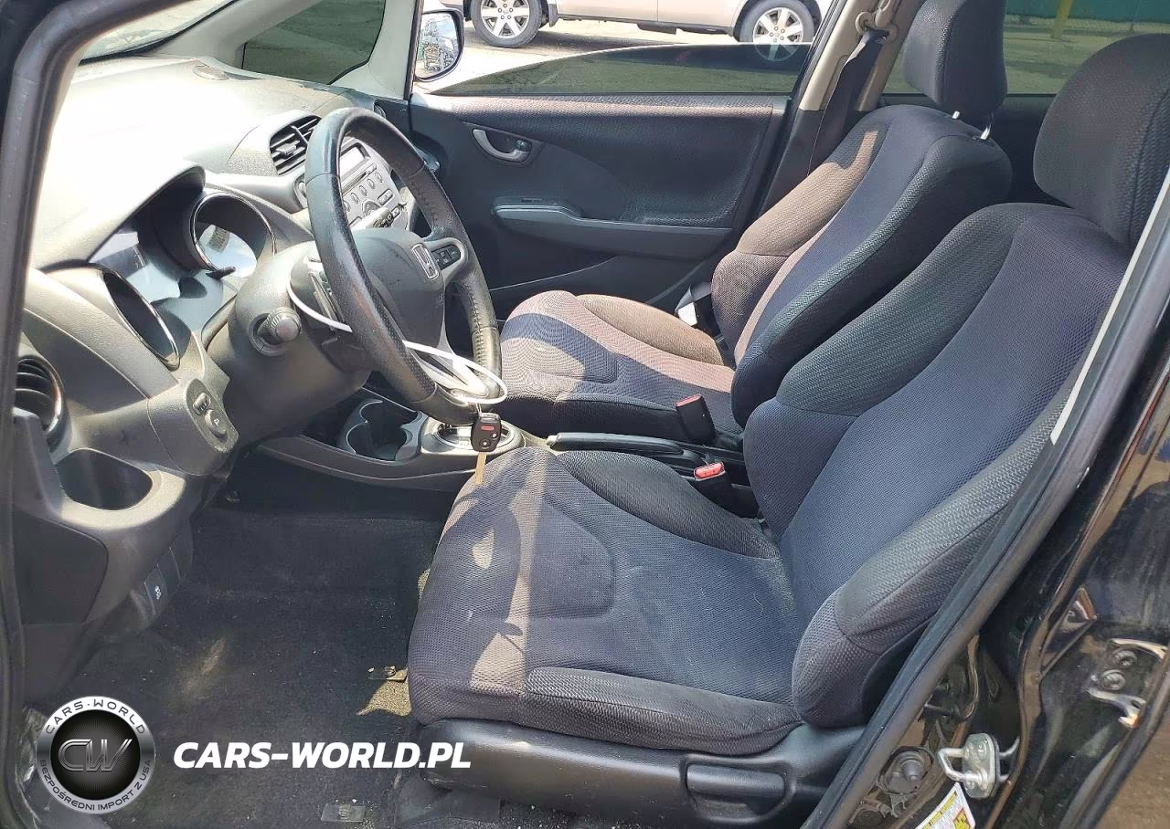 2012 Honda Fit Sport VIN:JHMGE8H51CC011864 - 7