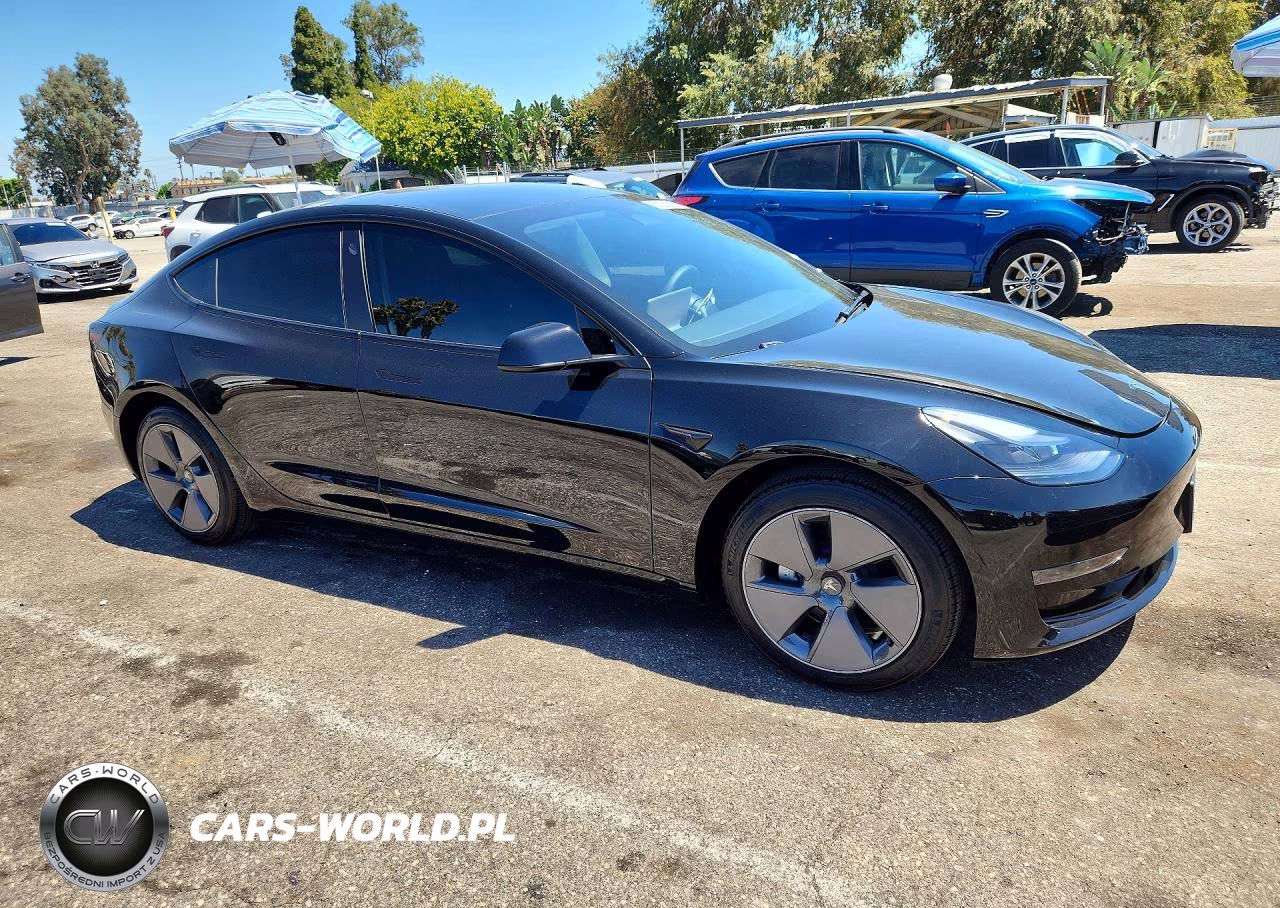 2023 Tesla Model 3 VIN:5YJ3E1EA7PF698947 - 4