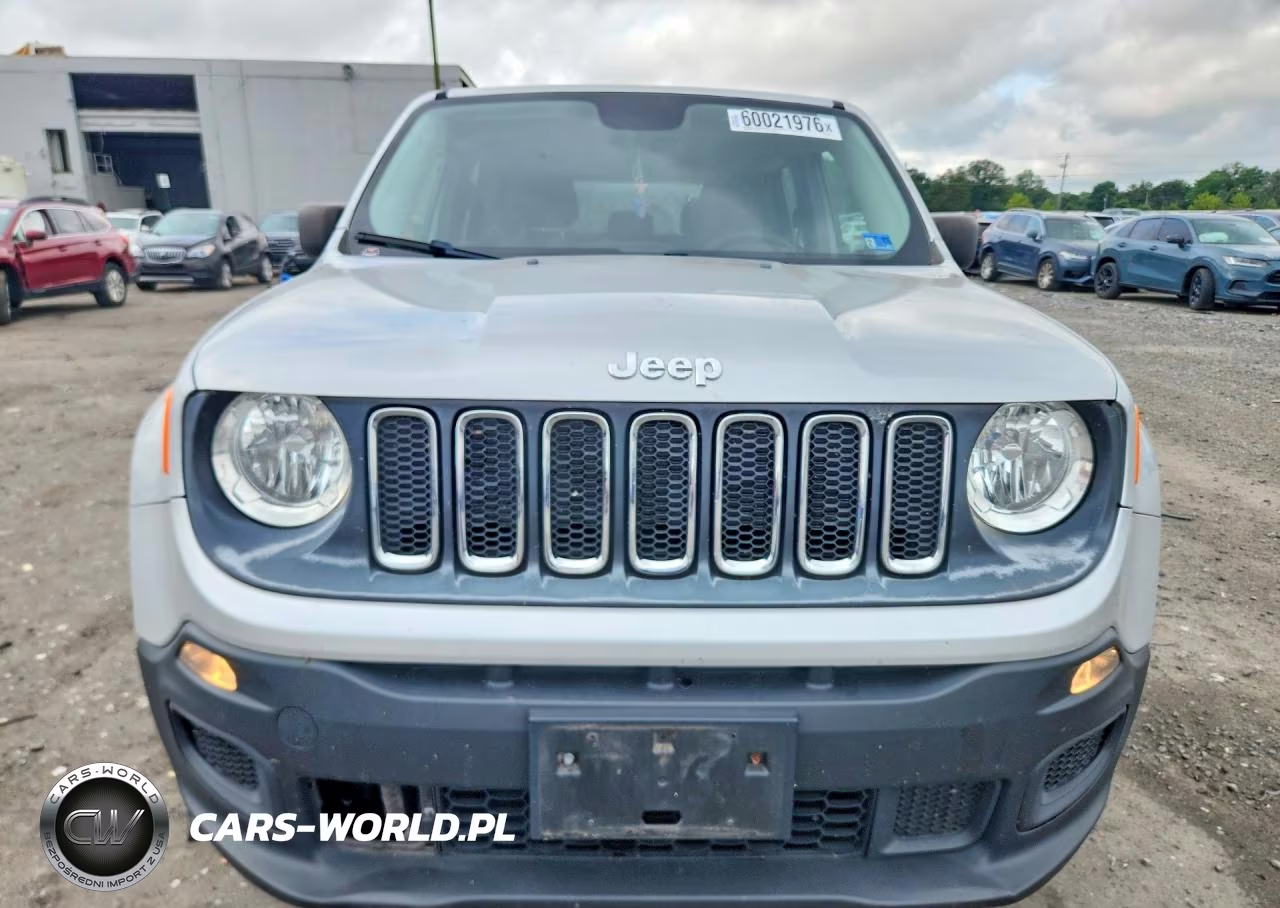 2017 Jeep Renegade Sport VIN:ZACCJAAB8HPF46115 - 5