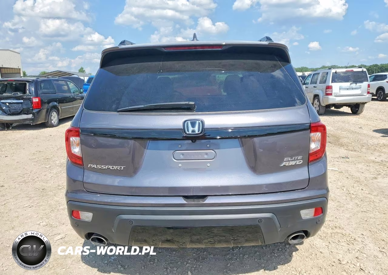 2021 Honda Passport Elite VIN:5FNYF8H05MB008946 - 6