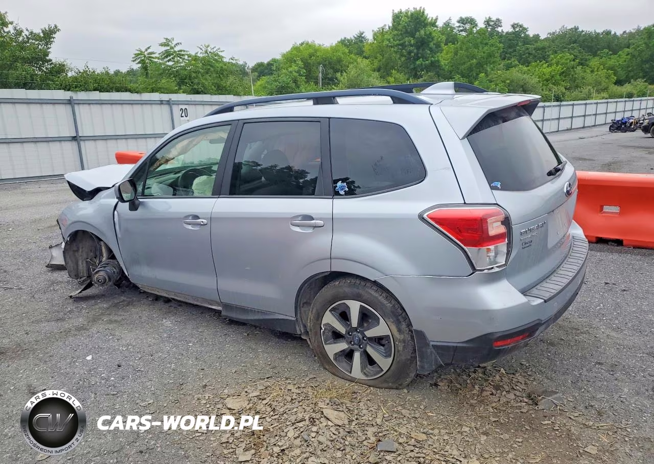 2018 Subaru Forester 2.5I Premium VIN:JF2SJAGC5JH426900 - 2