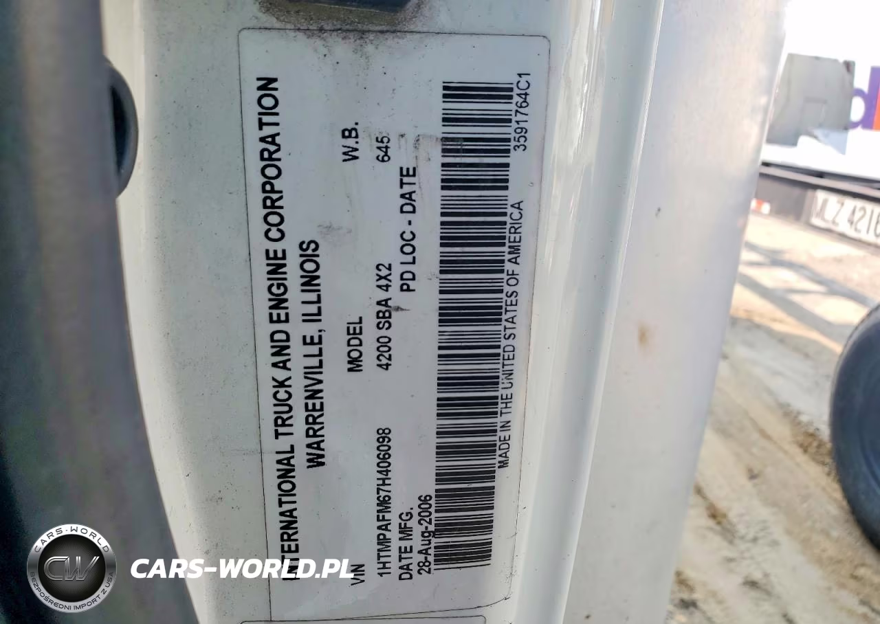 2007 International 4200 Box Truck VIN:1HTMPAFM67H406098 - 13