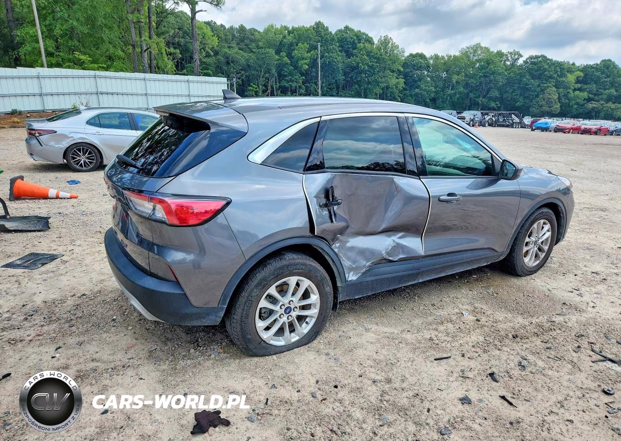 2021 Ford Escape Se VIN:1FMCU0G69MUA99472 - 3