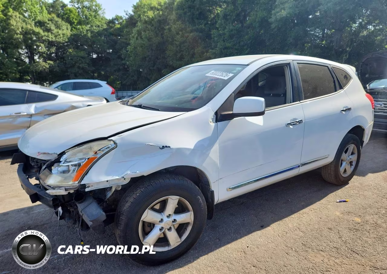 2013 Nissan Rogue S – zdjęcie 1 z 12