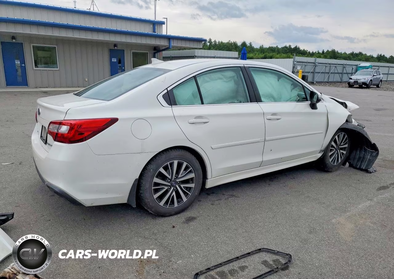 2018 Subaru Legacy 2.5I Premium VIN:4S3BNAF66J3046265 - 3