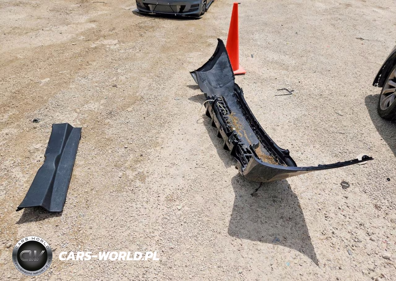 2019 Chrysler 300 Touring VIN:2C3CCAAG4KH700936 - 12
