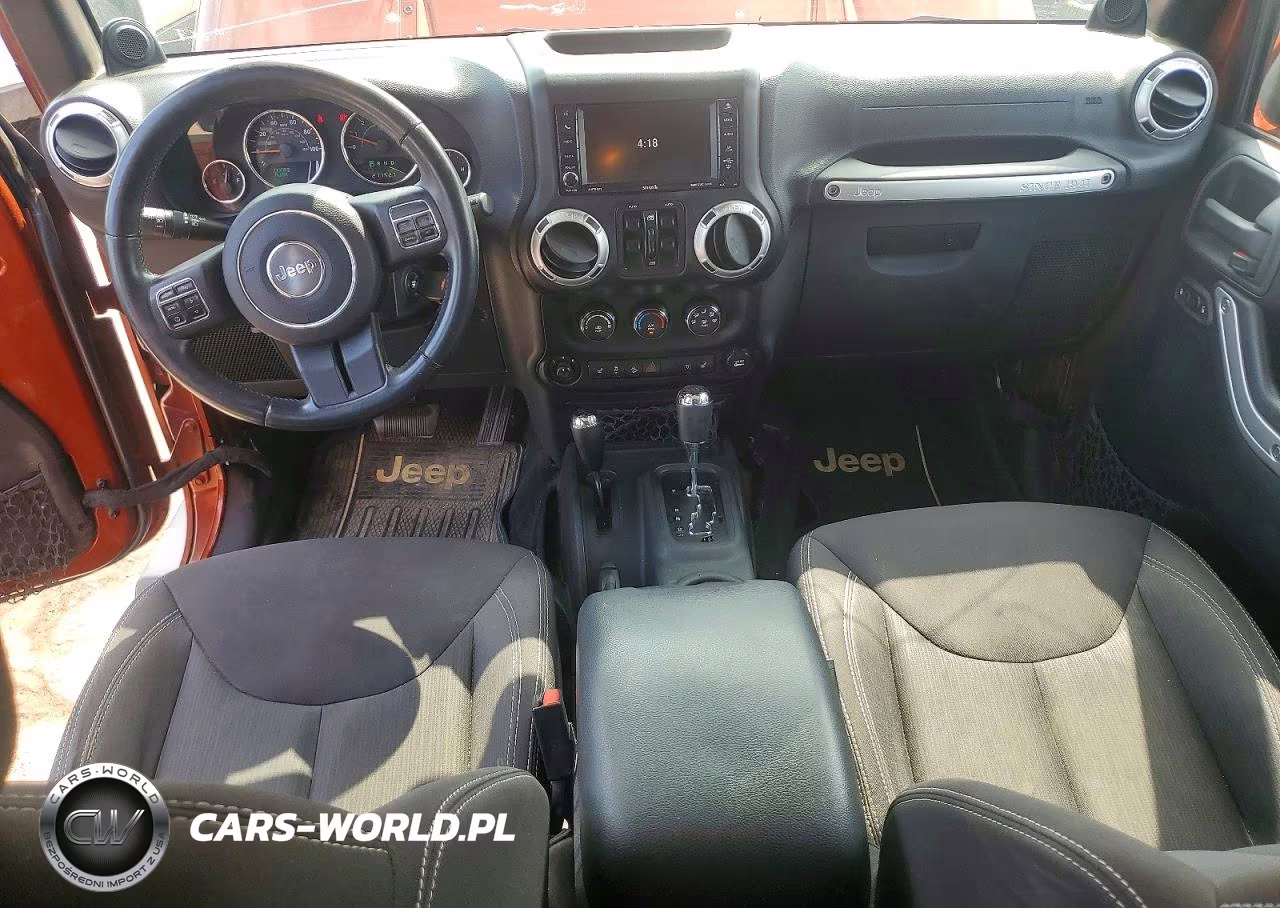 2014 Jeep Wrangler Unlimited Sahara VIN:1C4BJWEG9EL261924 - 8