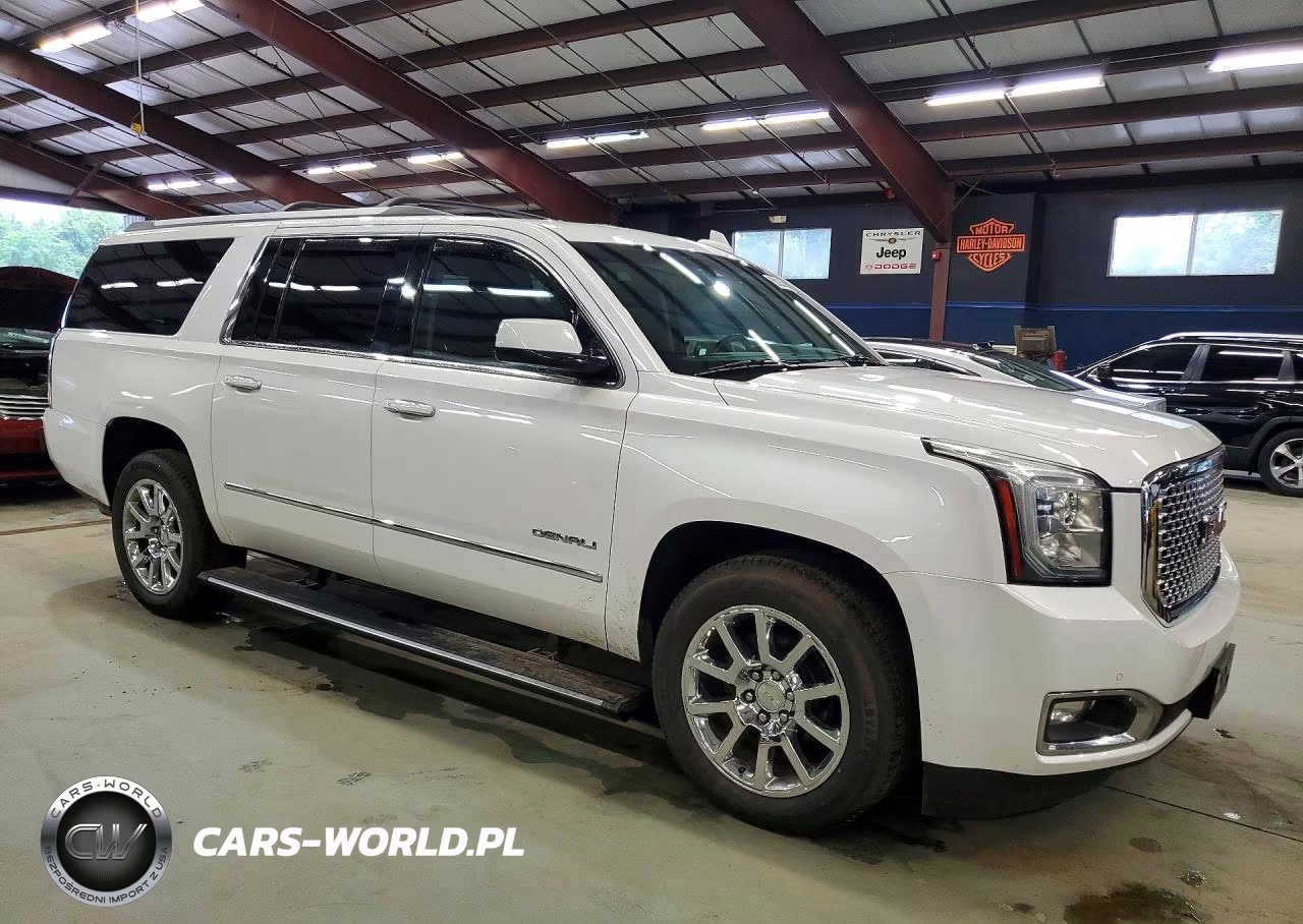 2016 GMC Yukon Xl Denali VIN:1GKS2HKJ6GR253860 - 4