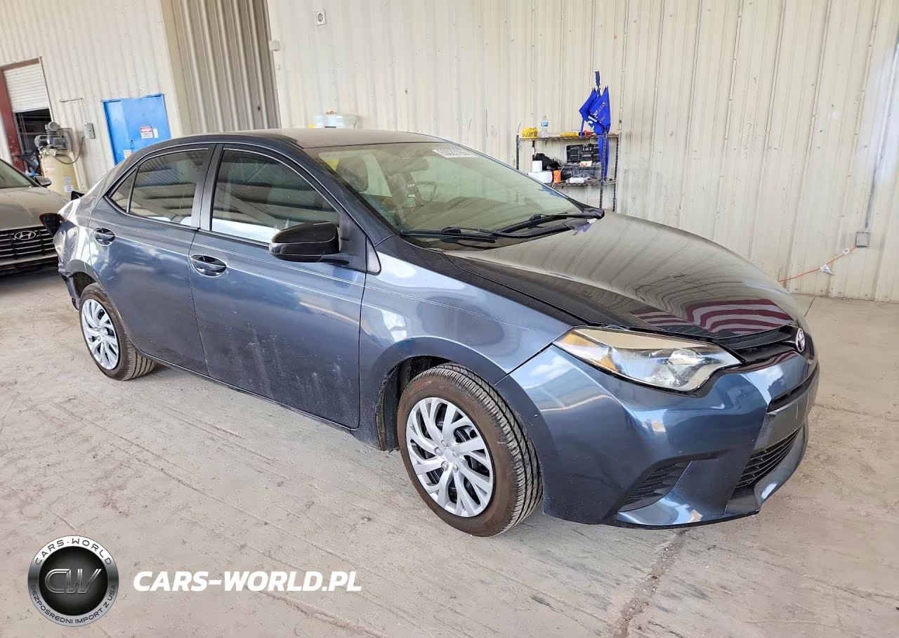 2015 Toyota Corolla Le VIN:5YFBURHEXFP357606 - 4