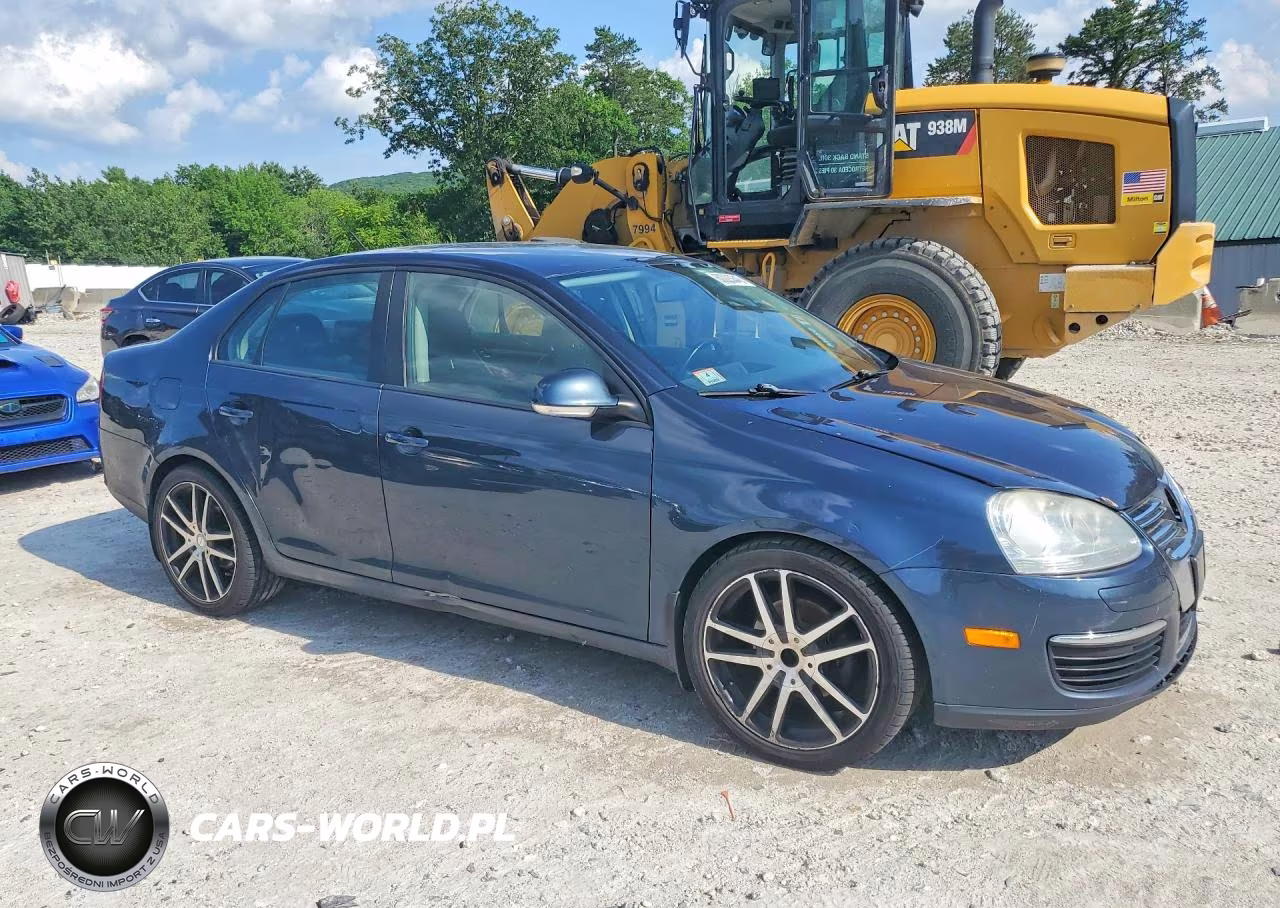 2010 Volkswagen Jetta Limited VIN:3VWAZ7AJ5AM094723 - 4