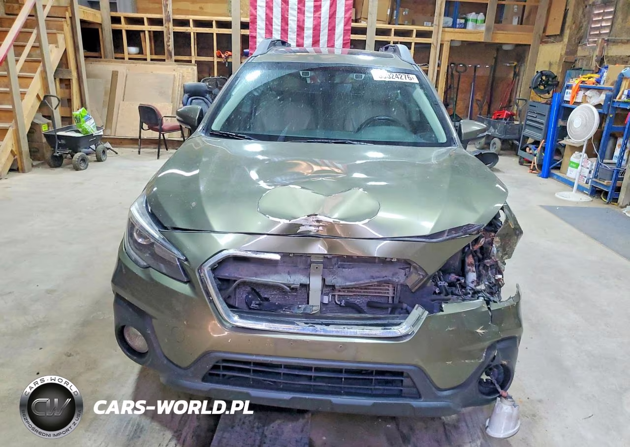2018 Subaru Outback 3.6R Limited VIN:4S4BSENC7J3203143 - 5