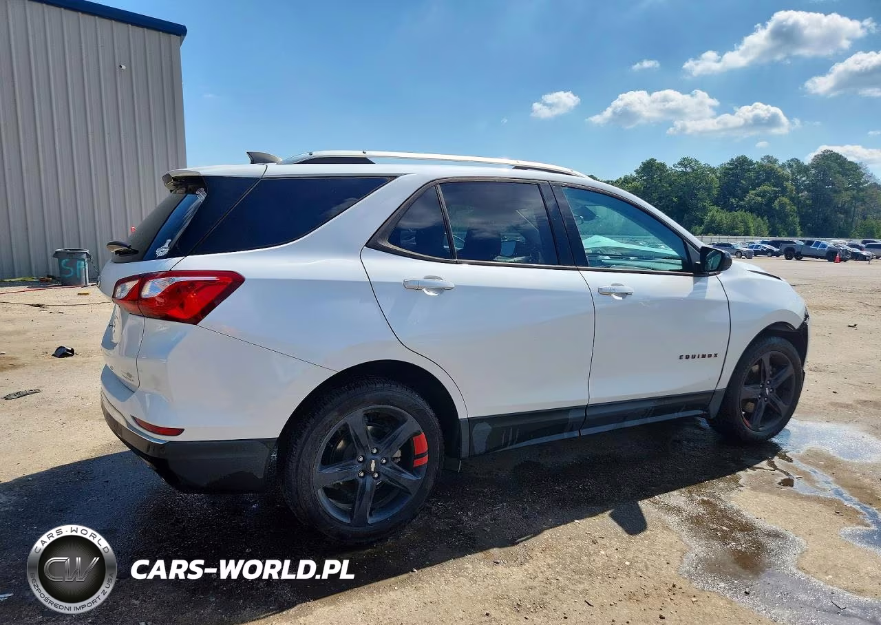2020 Chevrolet Equinox Lt VIN:2GNAXLEX3L6104606 - 3