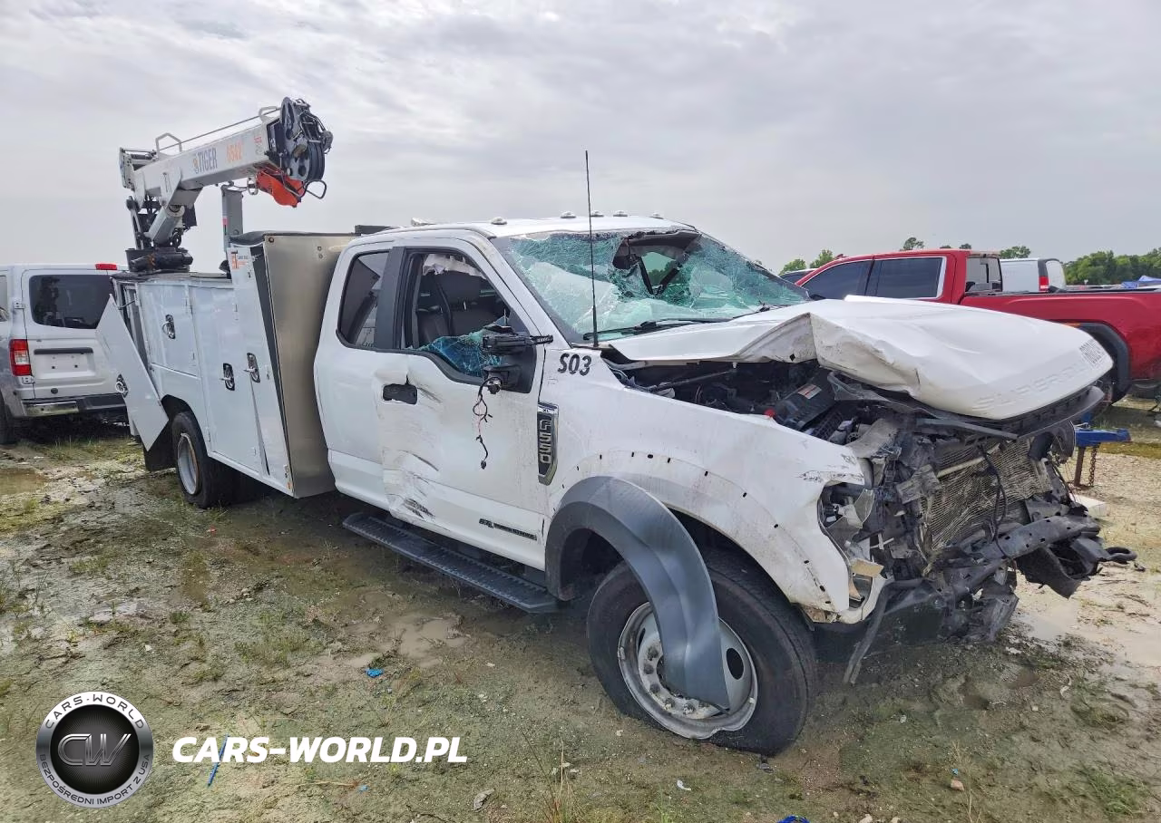 2022 Ford F550 Super Duty VIN:1FD0X5HT2NEC28000 - 4