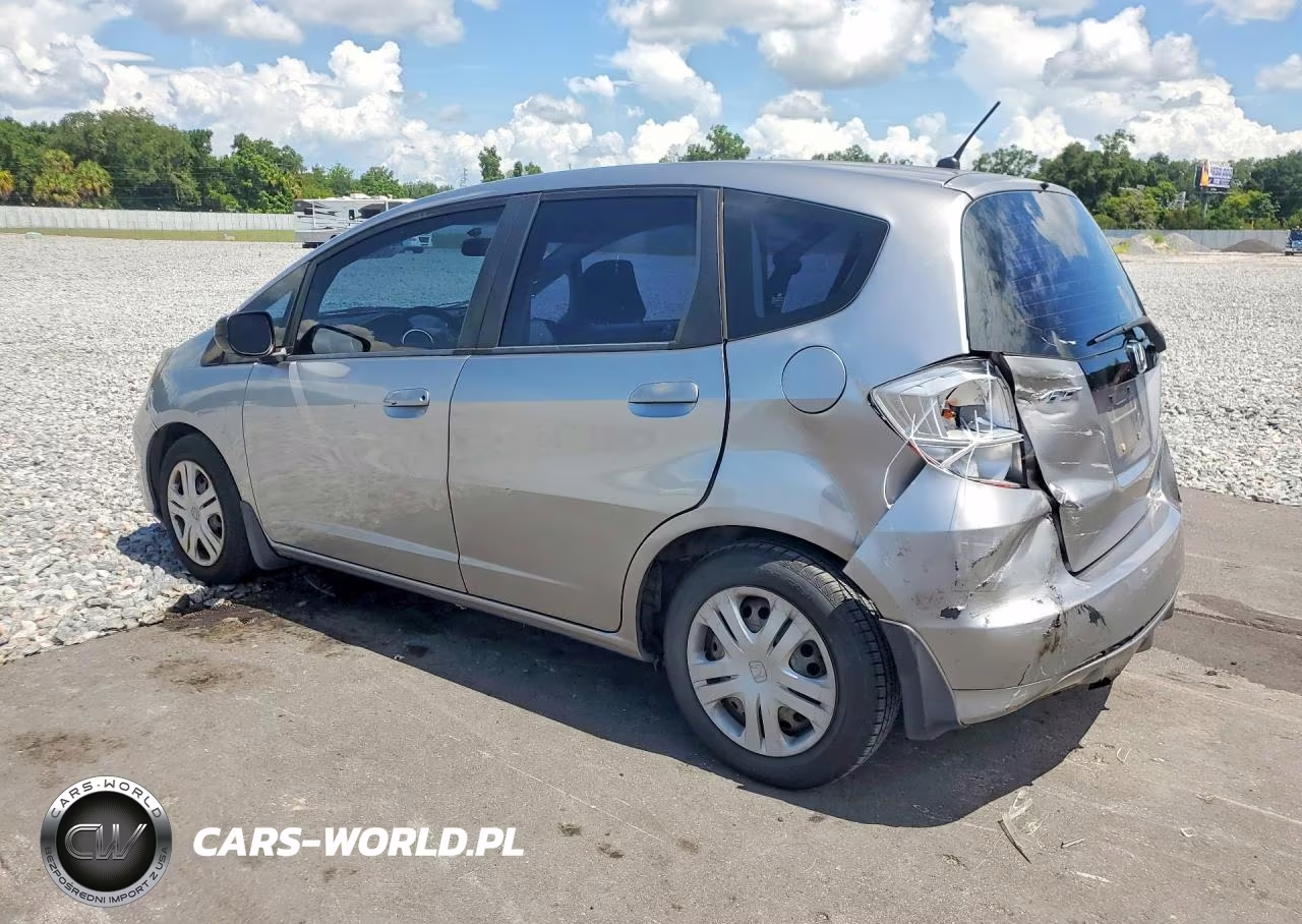 2010 Honda Fit VIN:JHMGE8H29AS017520 - 2