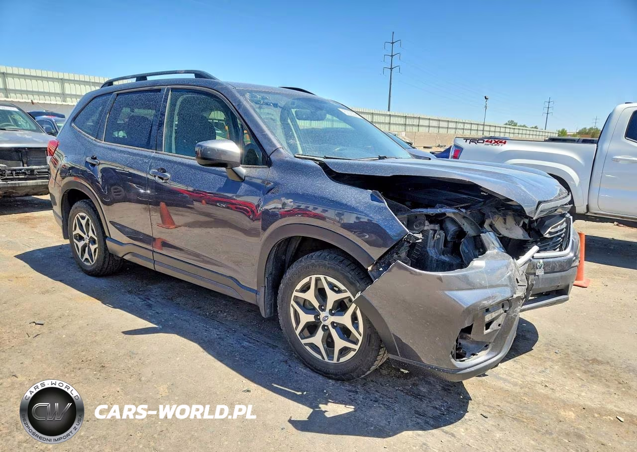 2020 Subaru Forester Premium VIN:JF2SKAJC3LH520508 - 4