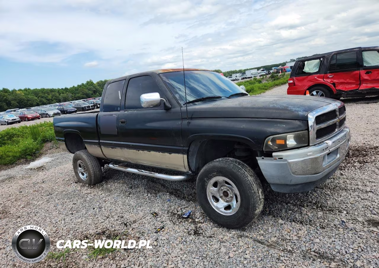 1996 Dodge Ram 1500 VIN:3B7HF13Y1TG144553 - 4