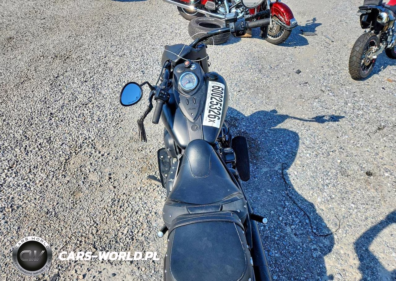 2019 Indian Motorcycle Co. Chief Dark Horse VIN:56KCCDAA5K3370049 - 6