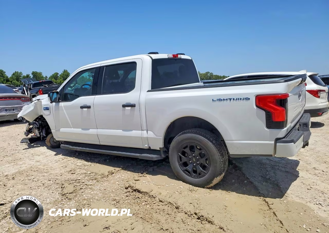 2025 Ford F150 Lightning Xlt VIN:1FTVW3LK2SWG00831 - 2