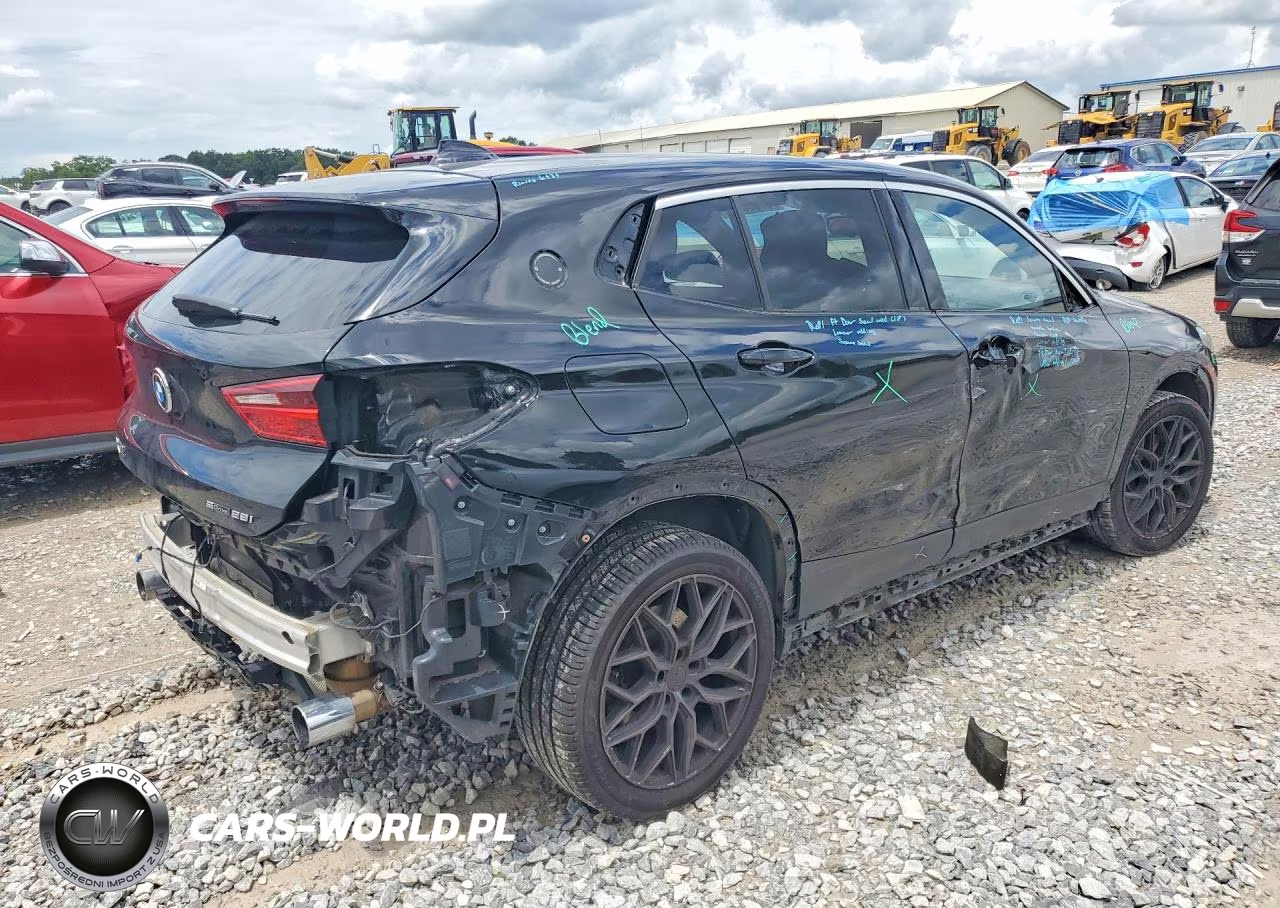 2018 BMW X2 Sdrive28I VIN:WBXYJ3C31JEJ81415 - 3