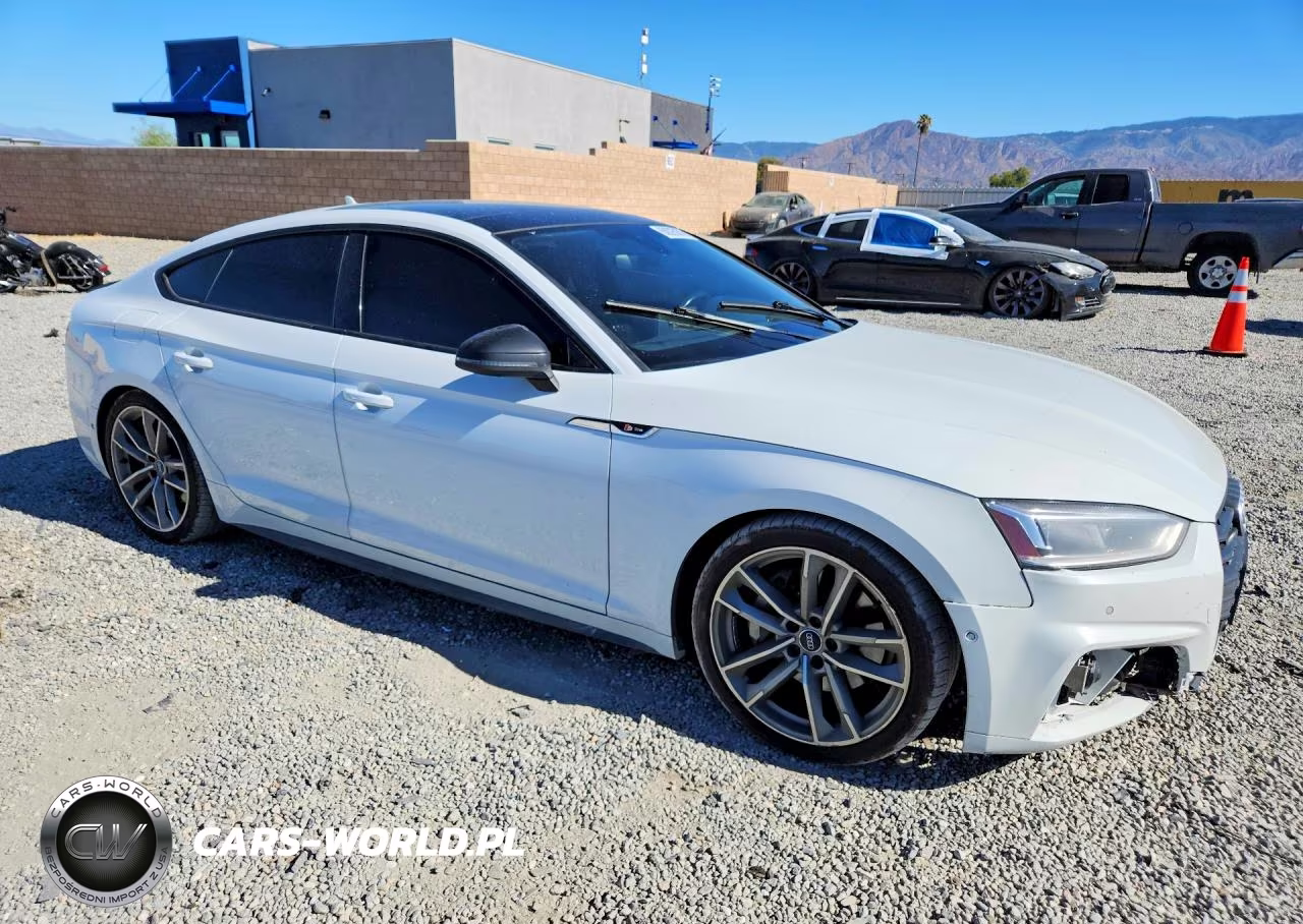 2019 Audi A5 Prestige S-Line VIN:WAUFNCF56KA022210 - 4